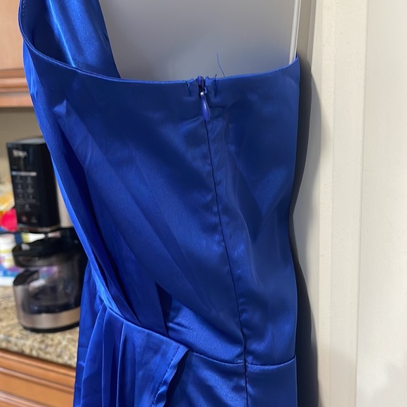 Royal blue faux wrap one shoulder midi dress size XL. NWOT - Picture 5 of 7